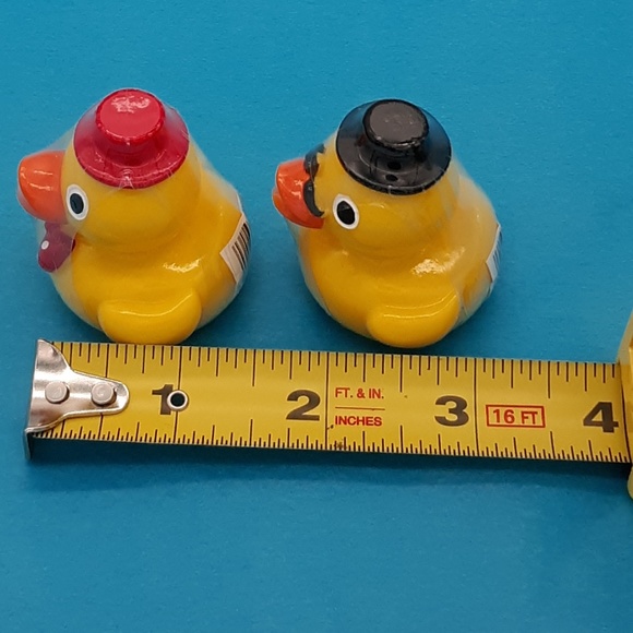 🆕️🎉LAST SET!🎉🐓2 Pack Lip Balm🐓🐓 - Picture 4 of 8